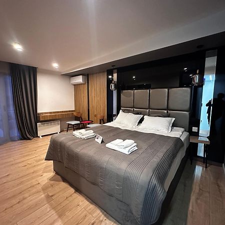 Garden Lounge Hotel Yerevan Luaran gambar