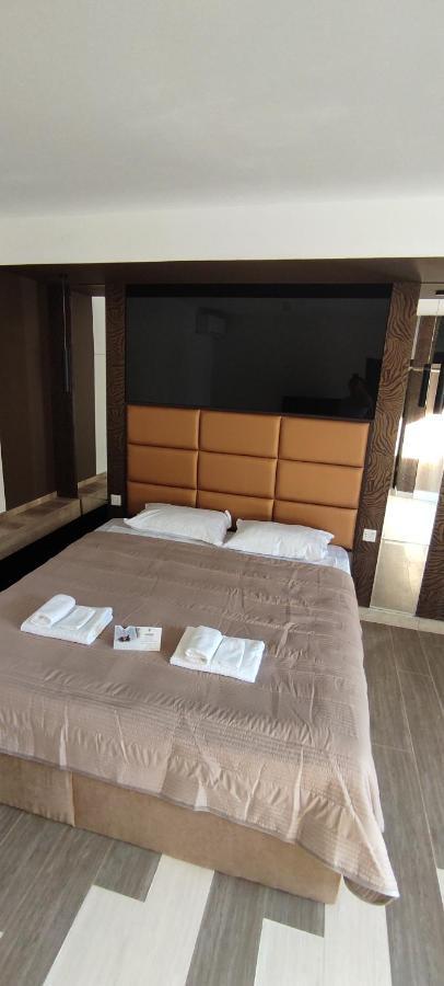 Garden Lounge Hotel Yerevan Luaran gambar