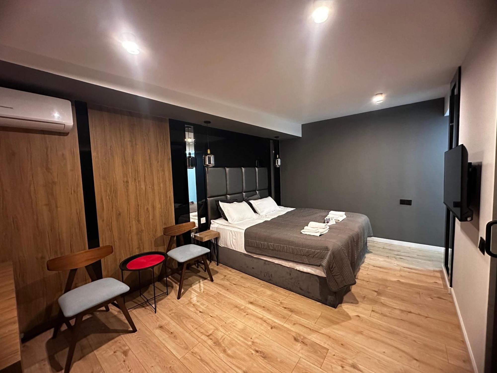 Garden Lounge Hotel Yerevan Luaran gambar